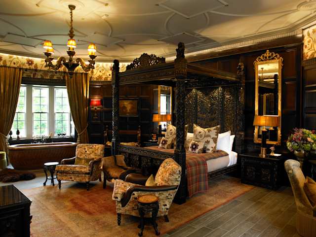 Mary Queen of Scots, Plum Guide home in Midlothian, Scotland