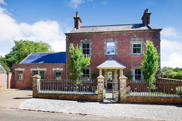 Old Manse, Plum Guide home in Oxfordshire, UK