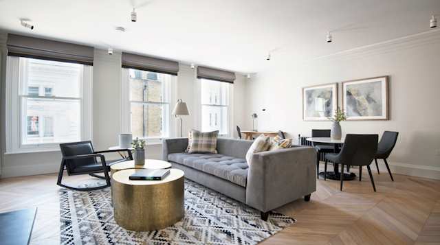 Centre Stage XII, Plum Guide home in London