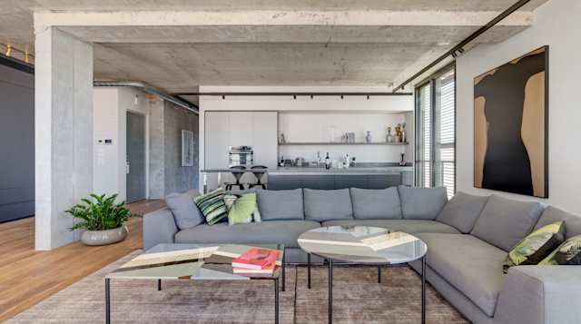 Concrete Phenomenon, Plum Guide home in Tel Aviv