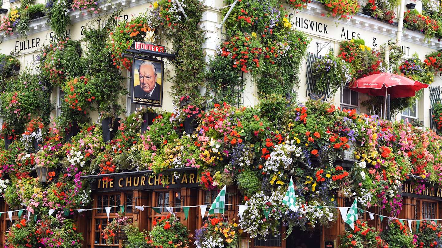 Churchill Arms in Notting Hill, London