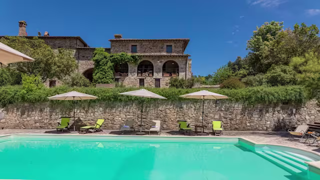 Never a Frown, Plum Guide home in Umbria