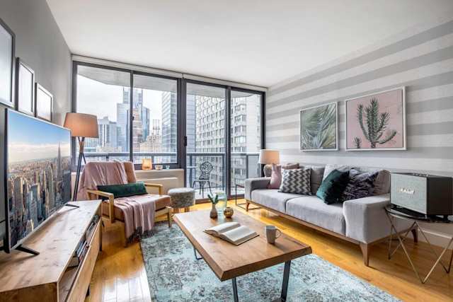 Time Stands Still, Plum Guide home in New York