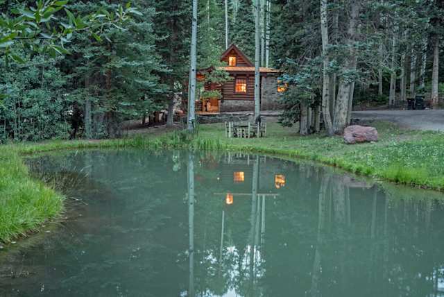 Great Wide Open, Plum Guide home in Colorado