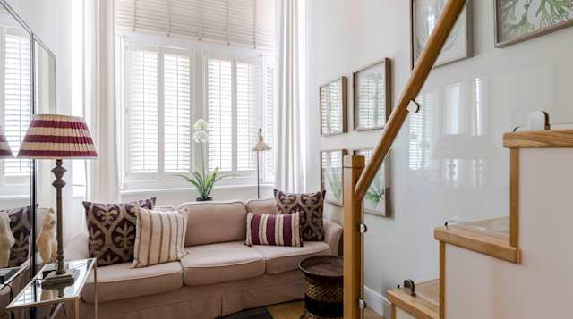 Fine Art, Plum Guide home in London