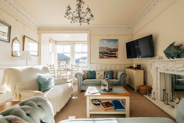 Ocean's Dance, Plum Guide home in Gwynedd, Wales, UK