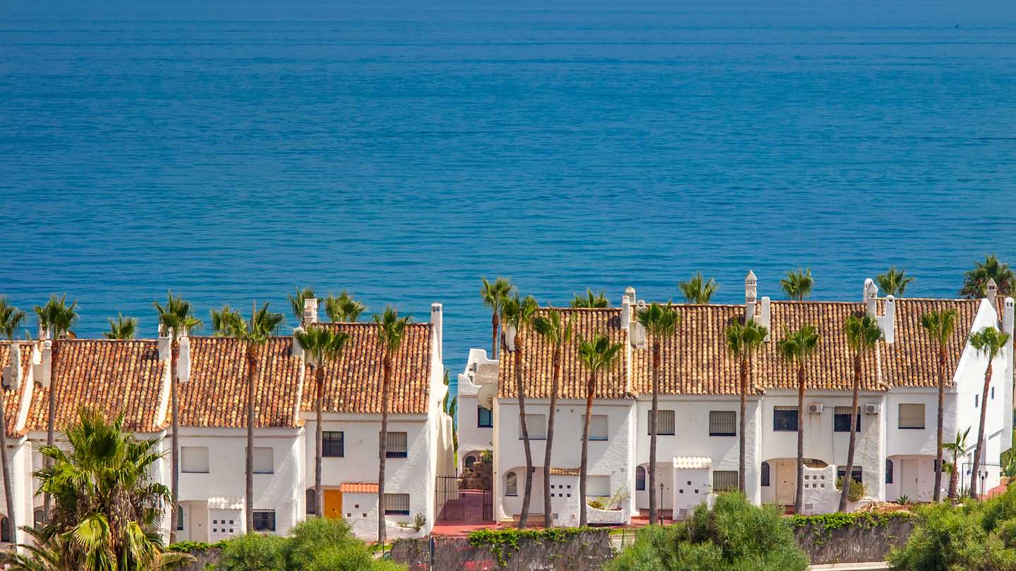 Vacation rentals by the beach at Costa del Sol