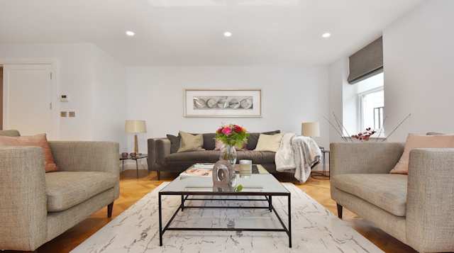 The Regal Albemarle III, Plum Guide home in London