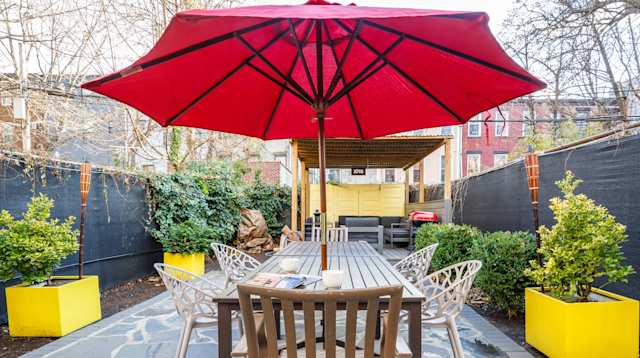 The Social Network, Plum Guide home in New York, US