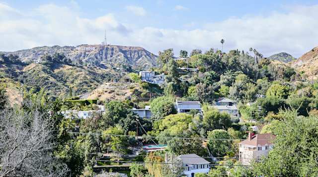 I Saw the Sign, Plum Guide home in Los Angeles
