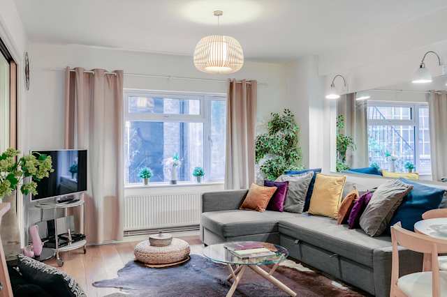 Seymour's Sonata, Plum Guide home in London, UK