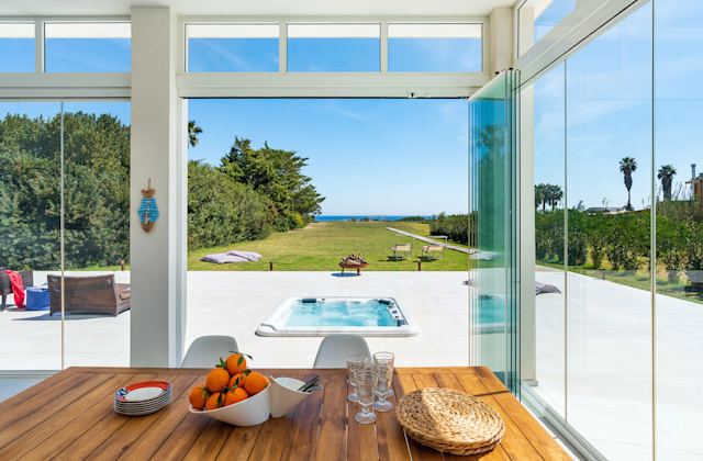 Villa Naturale, Plum Guide home in Sicily