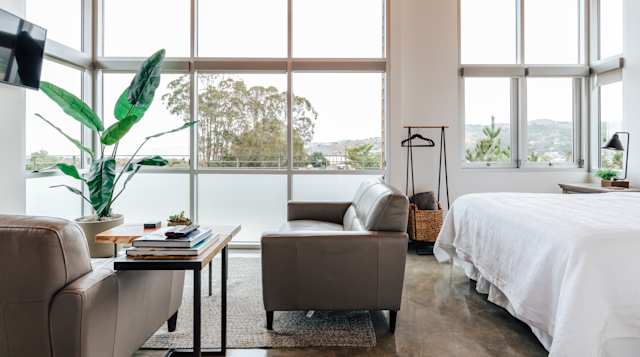 Willow Cove, Plum Guide home in California, USA