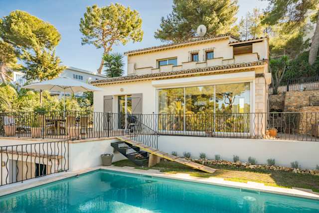 By The White Sands, Plum Guide home in the French Riviera