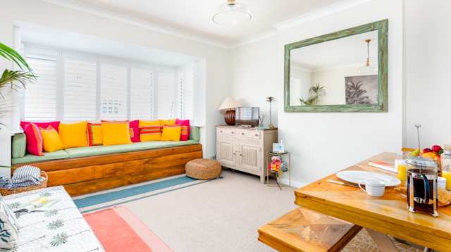 Beachcombing, Plum Guide home in Dorset, UK