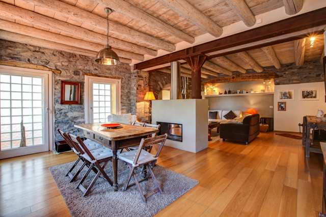 Silver Olive, Plum Guide home in Moltrasio