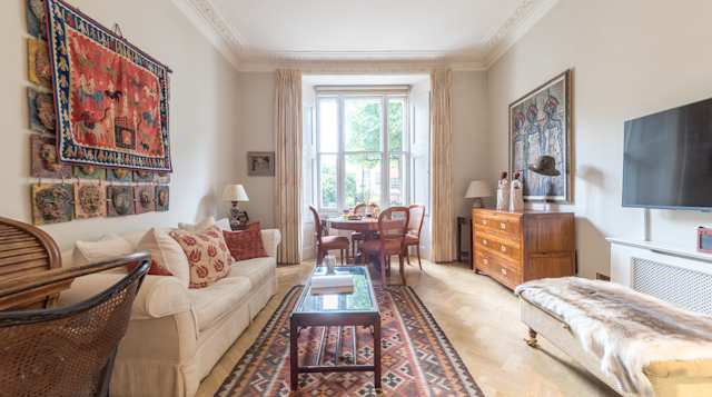 The Hummingbird, Plum Guide home in London