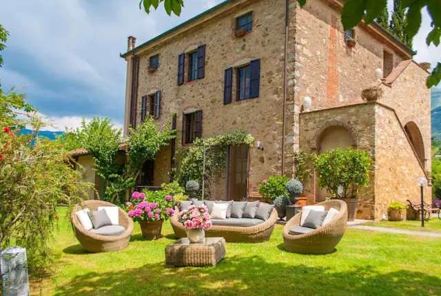 Noble Hills, Plum Guide home in Tuscany, Italy