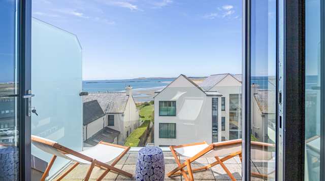 To Be Shore, Plum Guide home in Anglesey, Wales, UK