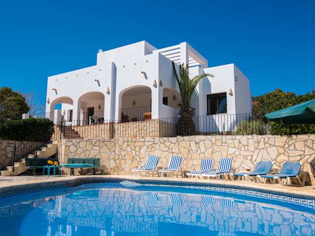 Costa Calm, Plum Guide home in Alicante, Spain