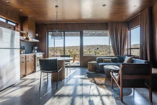 Saw it Written, Plum Guide home in California, USA