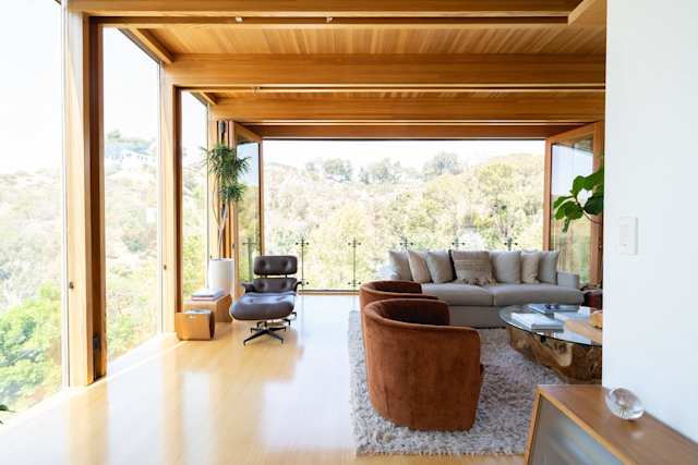 The Glass Box, Plum Guide home in Los Angeles, USA