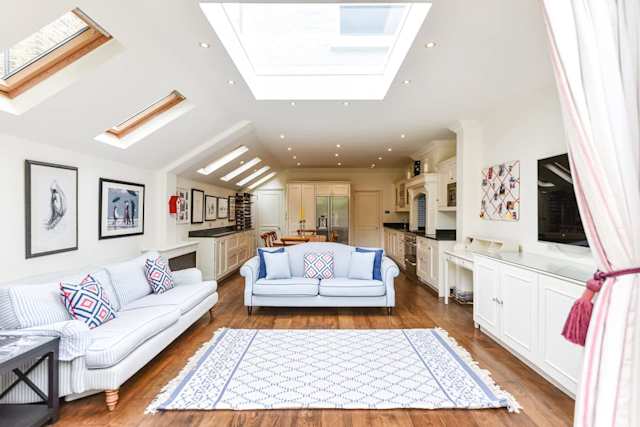 On Langthorne, Plum Guide home in London, England, UK