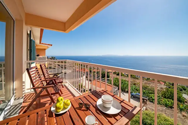 Toast of the Coast, Plum Guide home in Madeira