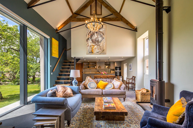 Hammon Manor, Plum Guide home in Dorset, UK