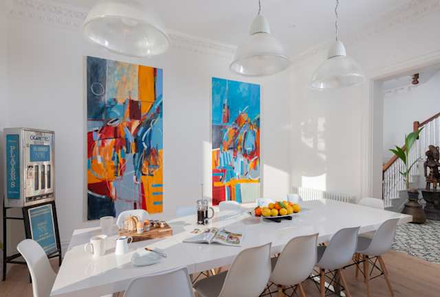 Bay Windows, Plum Guide home in East Sussex, UK