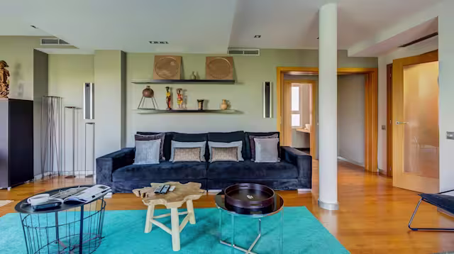 Taino Lounge, Plum Guide home in Barcelona