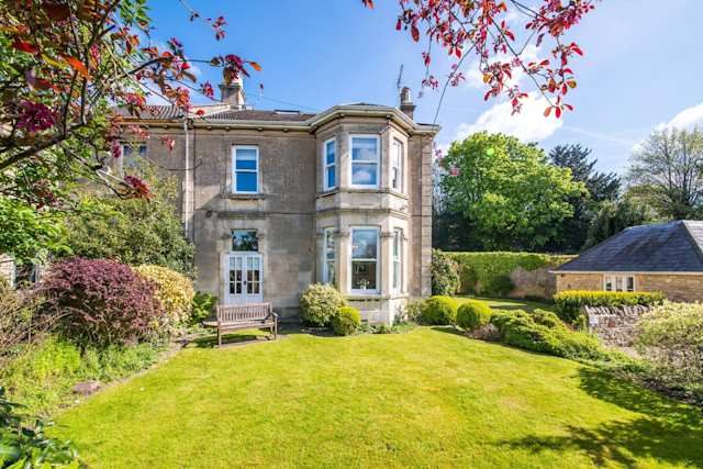 Honeypot, Plum Guide home in Bath