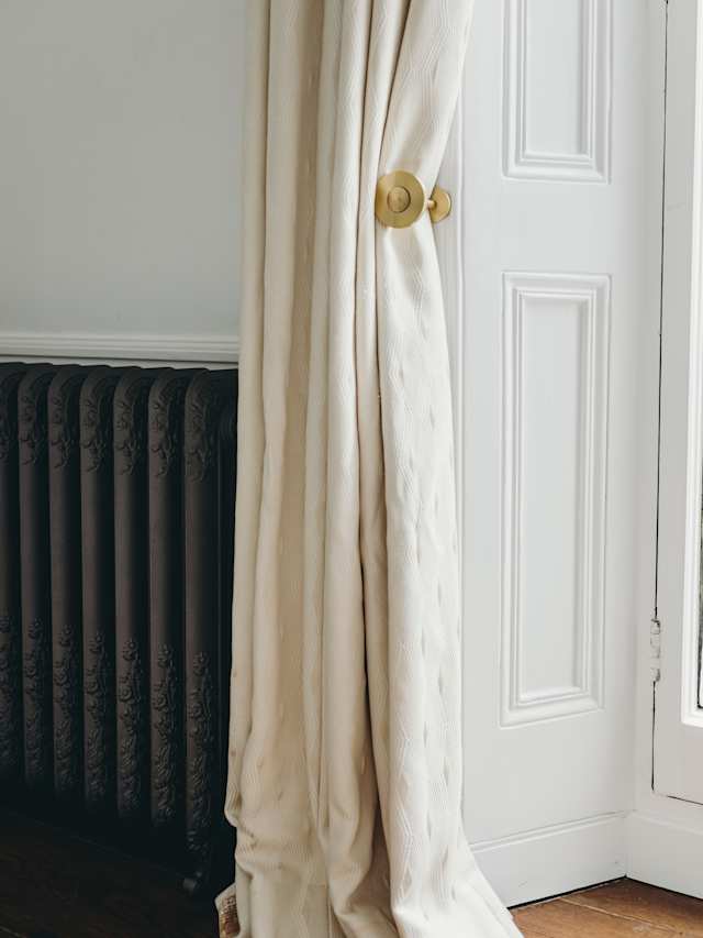 Parisian Elegance, Plum Guide home in London, UK