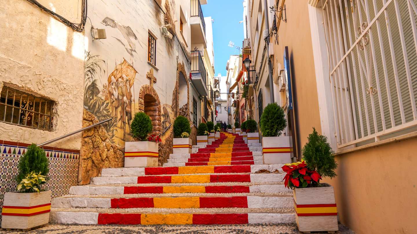 Stairs painted with the colours of the Spanish flag in Alicante