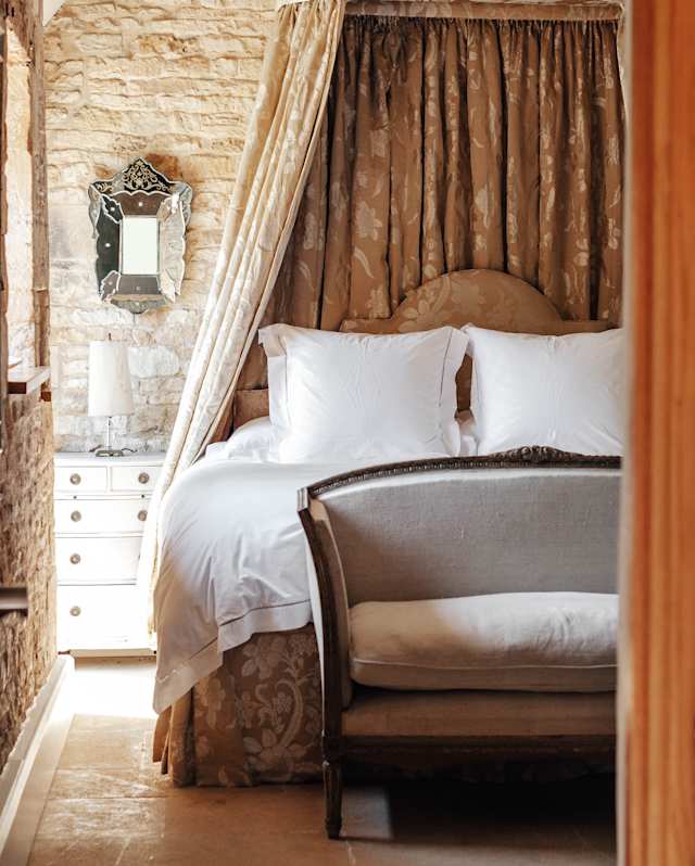 Bedroom in The Bronze Knight, Plum Guide home in Cotswolds