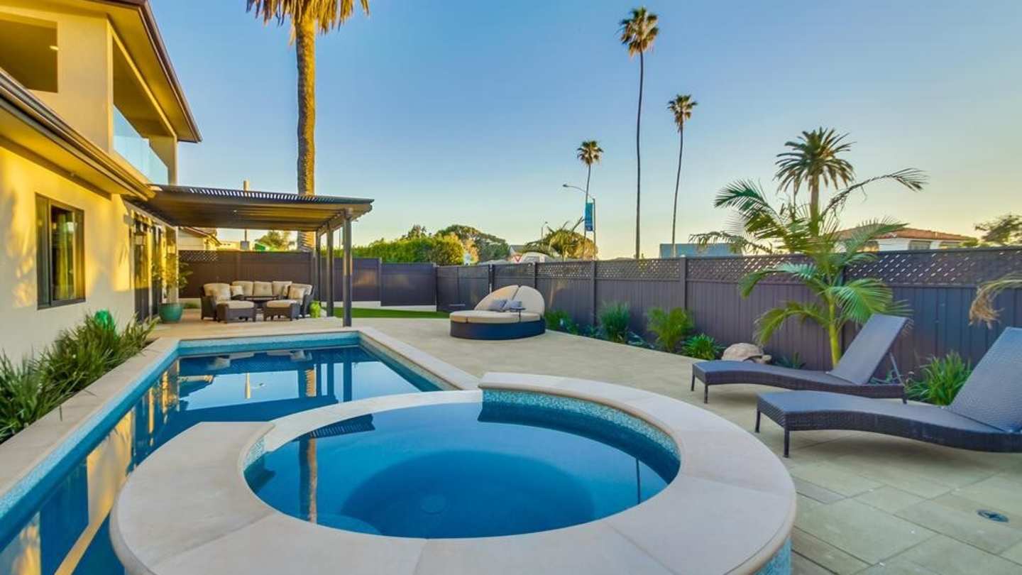 Endless Blue, Plum Guide home in San Diego