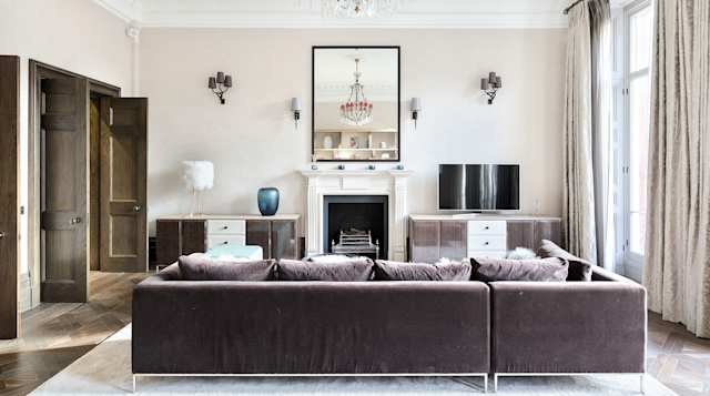 Living area in Plum Guide home, Alice in Wonderland