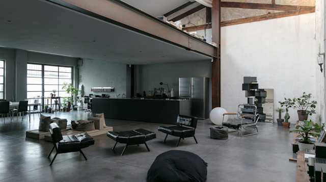 Lofty Moors, Plum Guide home in Milan