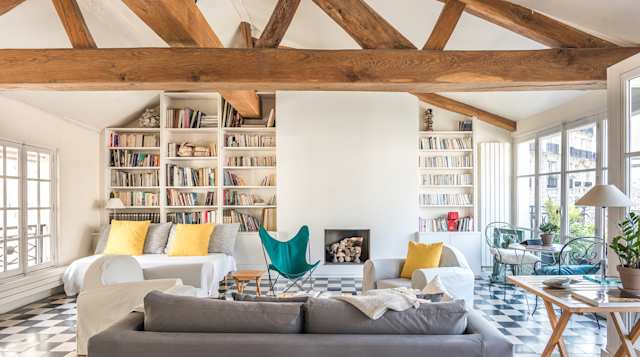 Notre Dame's Neighbour, Plum Guide home in Paris