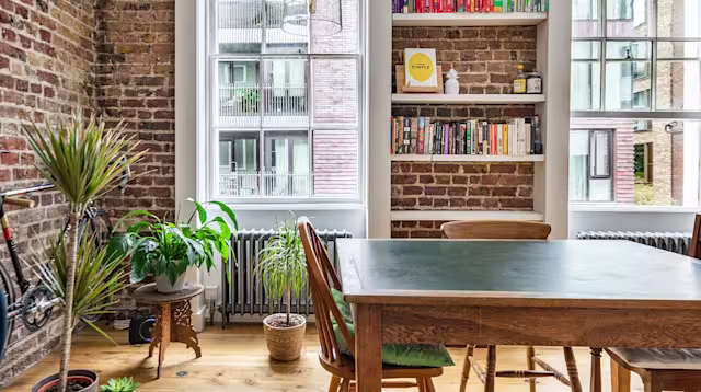 A Literary Abode, Plum Guide home in London