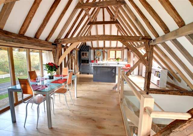 Sun and Beam, Plum Guide home in East Sussex, UK