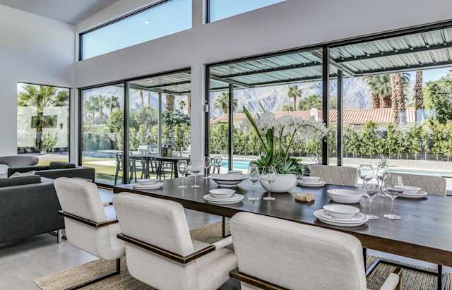 Luminescence, Plum Guide home in Palm Springs, US