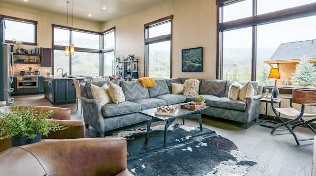 Bluebird Day, Plum Guide home in Colorado, US