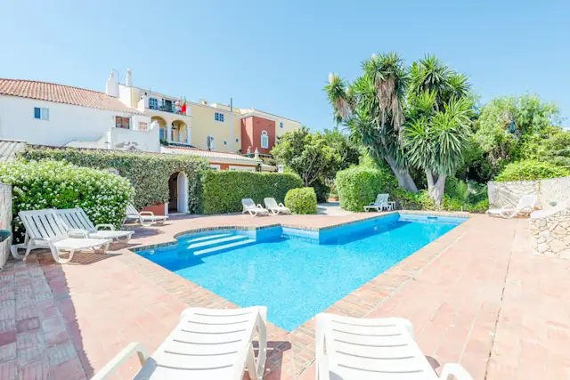 Portugal Past, Plum Guide home in Algarve, Portugal