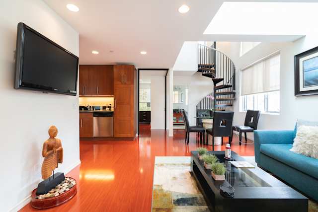 Sunset Pacific, Plum Guide home in Los Angeles