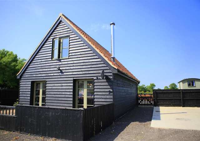 Owl's Nest, Plum Guide home in East Anglia, UK