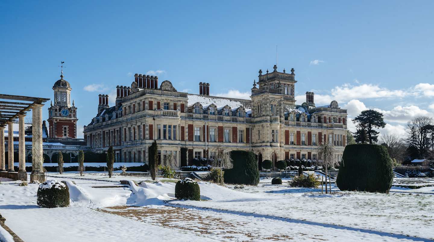 Lords & Ladies, Plum Guide home in England