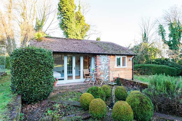 Cinnamon & Ginger, Plum Guide home in Hampshire