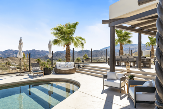 A Spark In Sand, Plum Guide home in Palm Springs, US