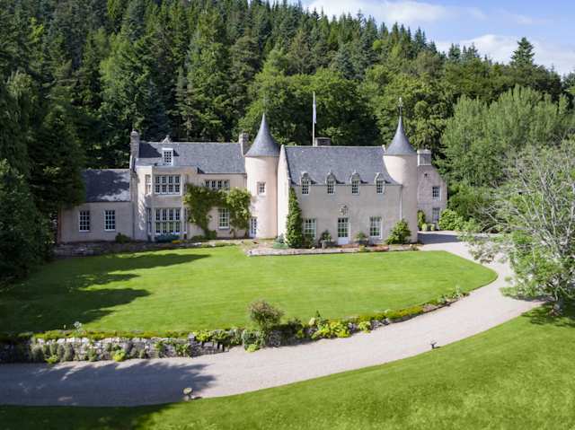 The Legacy of Tartan, Plum Guide home in Aberdeenshire, Scotland